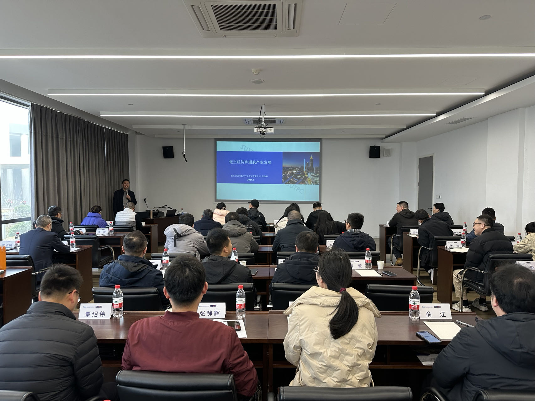 1710903296545681.jpg 815582f60d243f278ca143e11247671.jpg